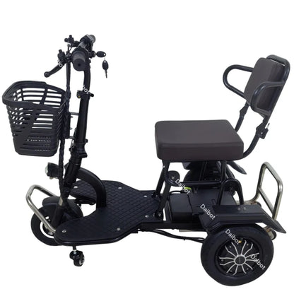 700W Powerful 3 Wheel Mobility Scooter With Seat For Elderly Folding Double Motor Electric Scooter With Pull Rod Luggage Travel