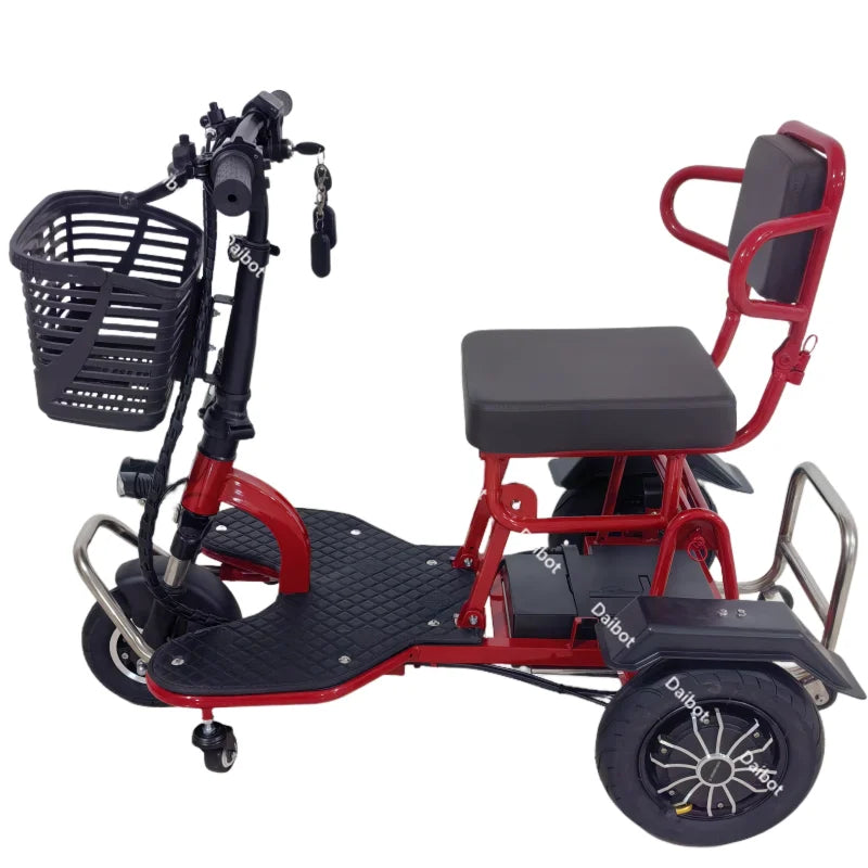 700W Powerful 3 Wheel Mobility Scooter With Seat For Elderly Folding Double Motor Electric Scooter With Pull Rod Luggage Travel